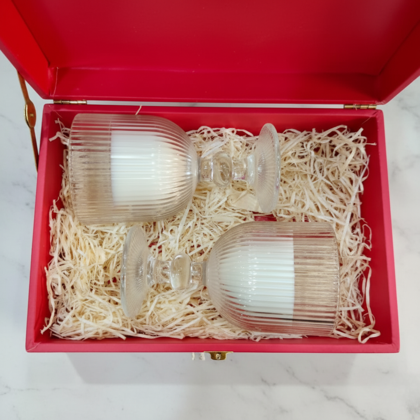 Luxury Decorative Candles Set in Ribbed Glass Goblets. Aromatic white wax duo for romantic ambiance, presented in a chic pink trunk gift box. Dailyalley