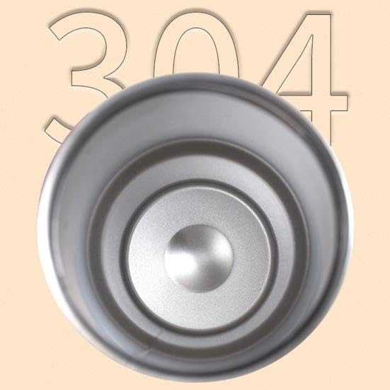 DailyAlley Green Tumbler - A stylish, stainless steel, vacuum-insulated tumbler perfect for keeping your drinks hot or cold on the go. Dailyalley