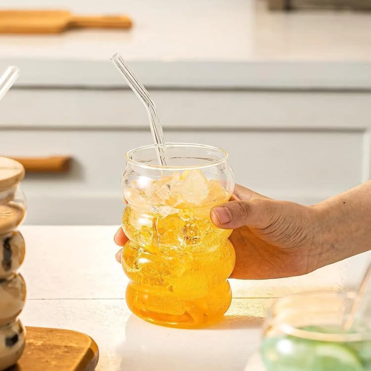 DailyAlley Can-Shaped Glass Tumbler with Airtight Wooden Lid & Straw. Perfect for hot & cold drinks at home, the office, or for travel. Dailyalley