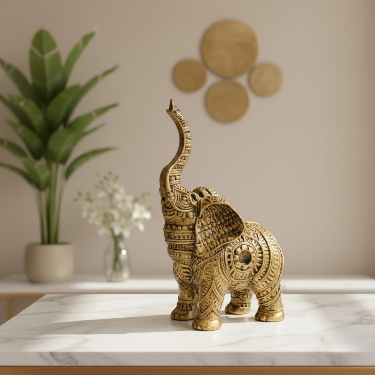 DailyAlley Premium Gold Plated Elephant Pair Showpiece | Polyresin Handcrafted Good Luck Figurines | Home Decor & Vastu Décor | Ideal for Diwali, Wedding, Housewarming & Living Room Decoration Dailyalley