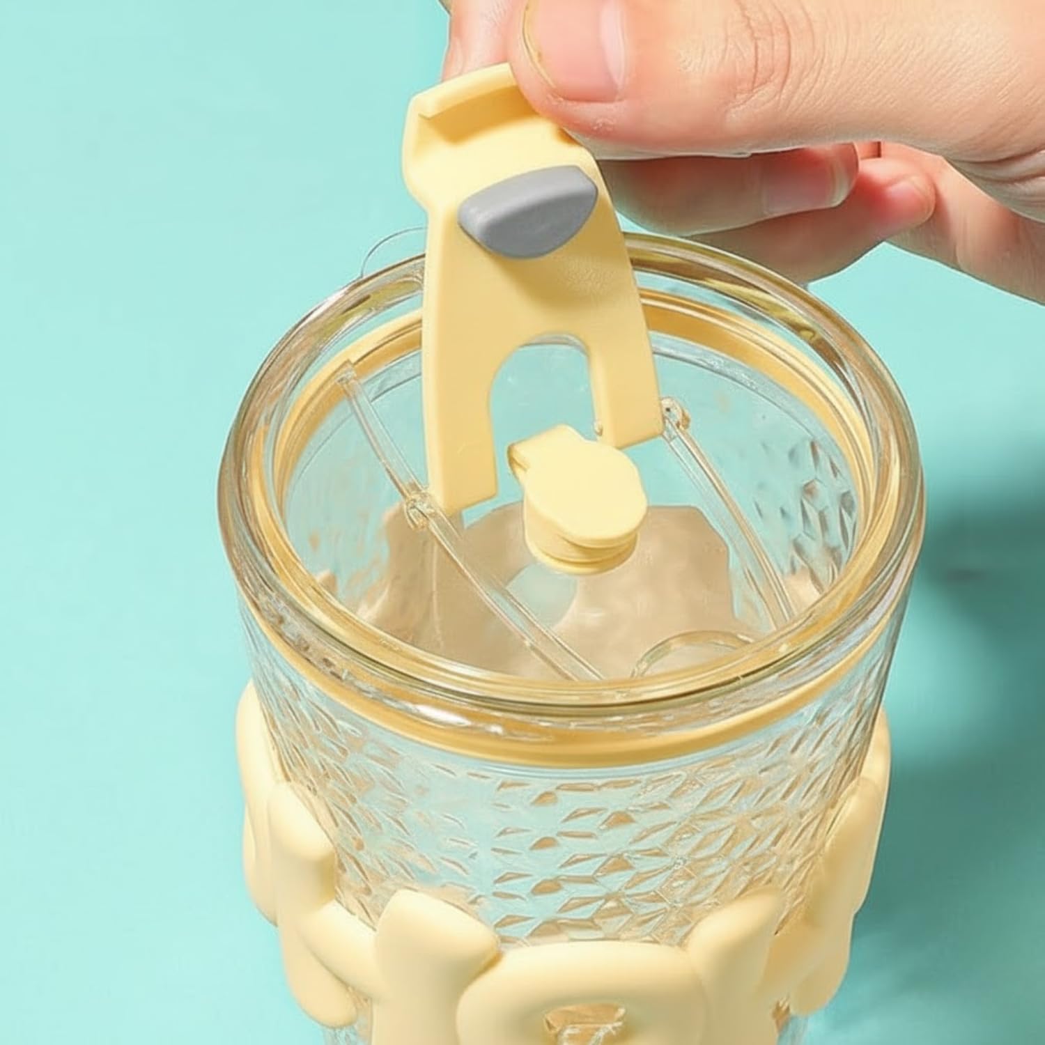 DailyAlley Glass Sipper Tumbler with Straw | Set of 2 | 450ml Stylish Cup for Cold & Hot Drinks | Reusable Travel Mug for Office, Gym, Home (Transparent, Yellow) Dailyalley